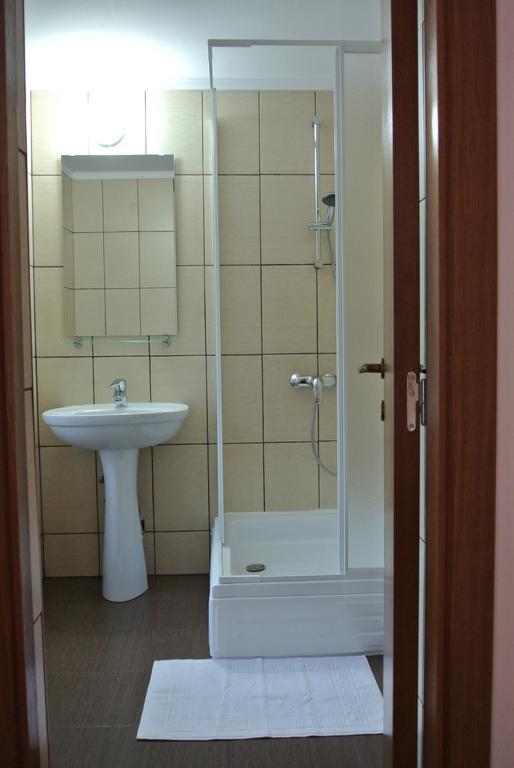 Vila Sorina Poiana Brasov Luaran gambar