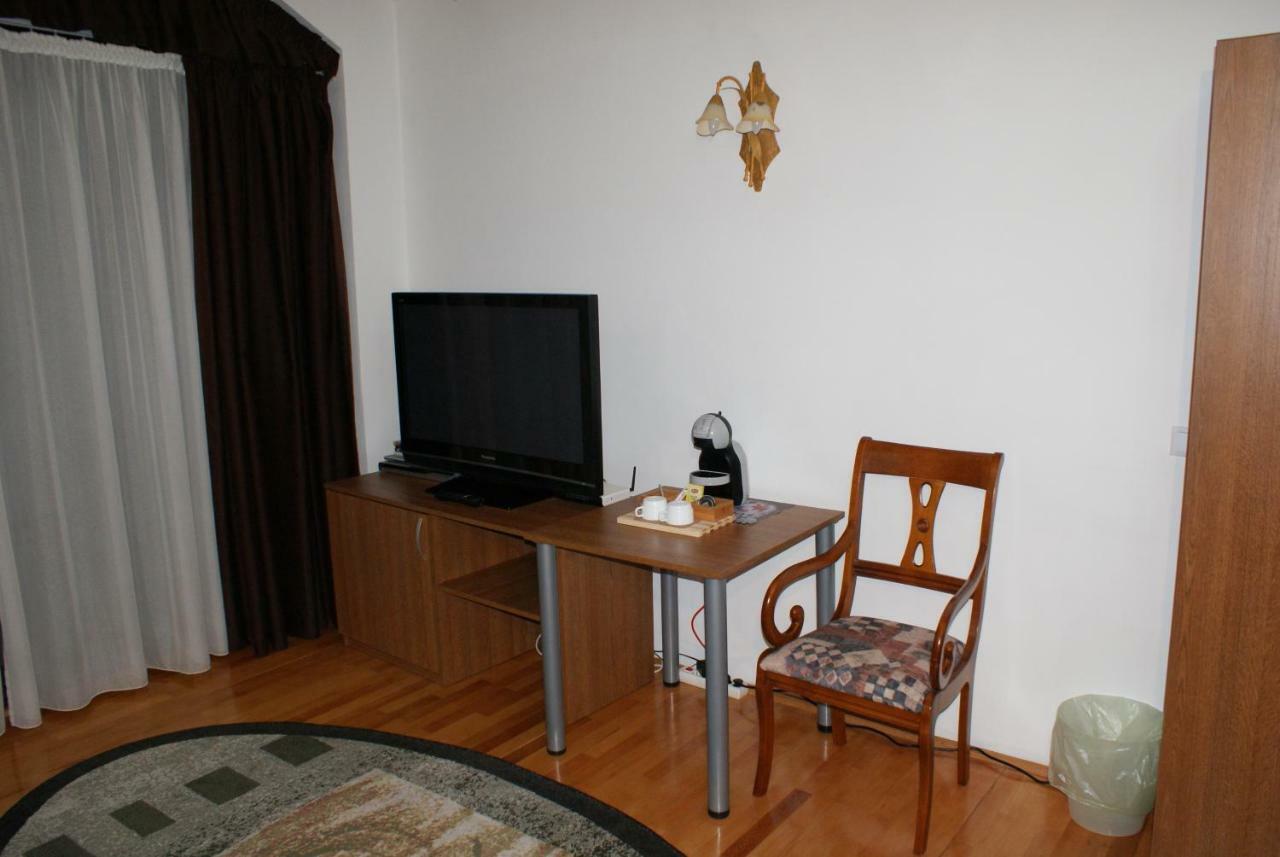 Vila Sorina Poiana Brasov Luaran gambar