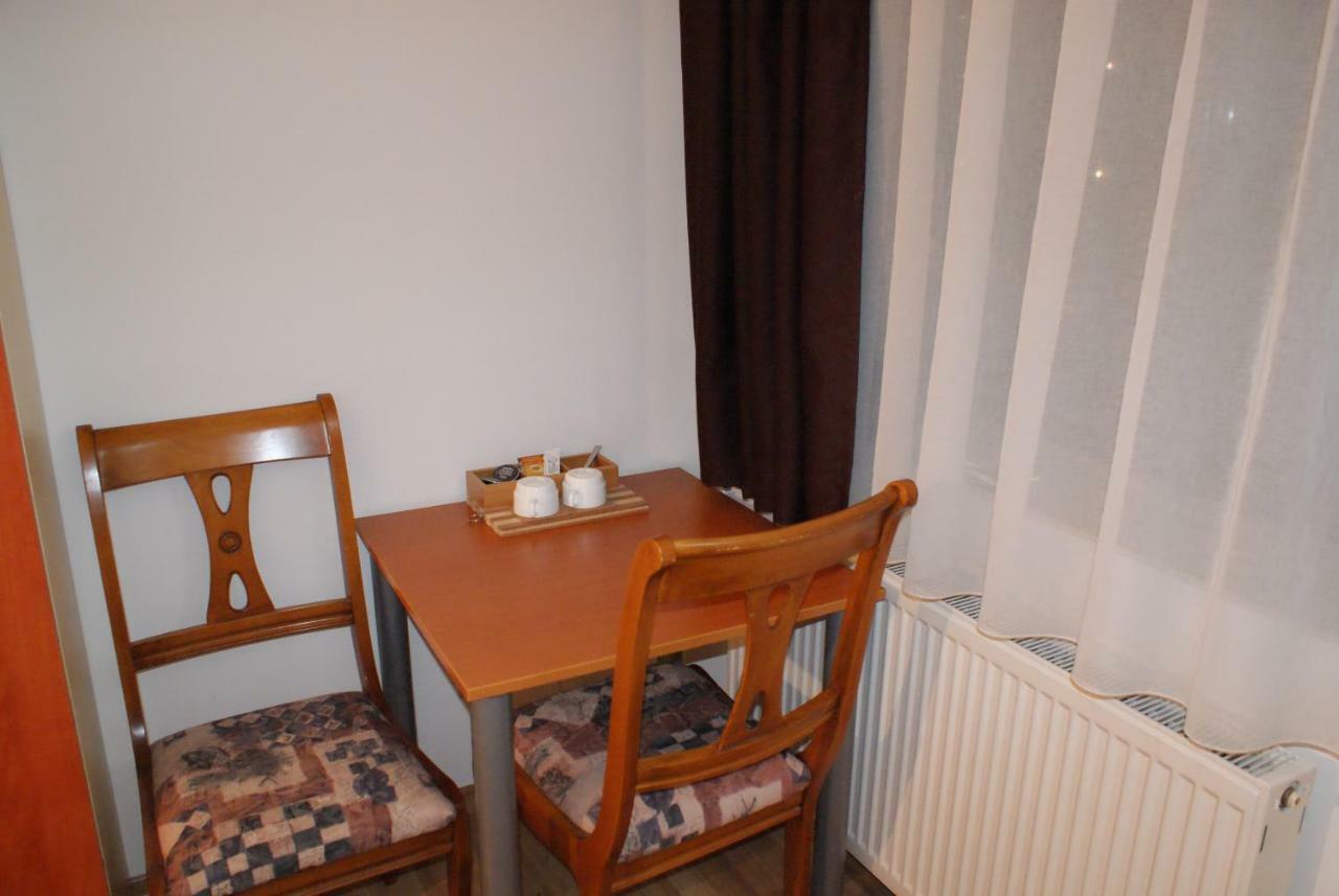 Vila Sorina Poiana Brasov Luaran gambar