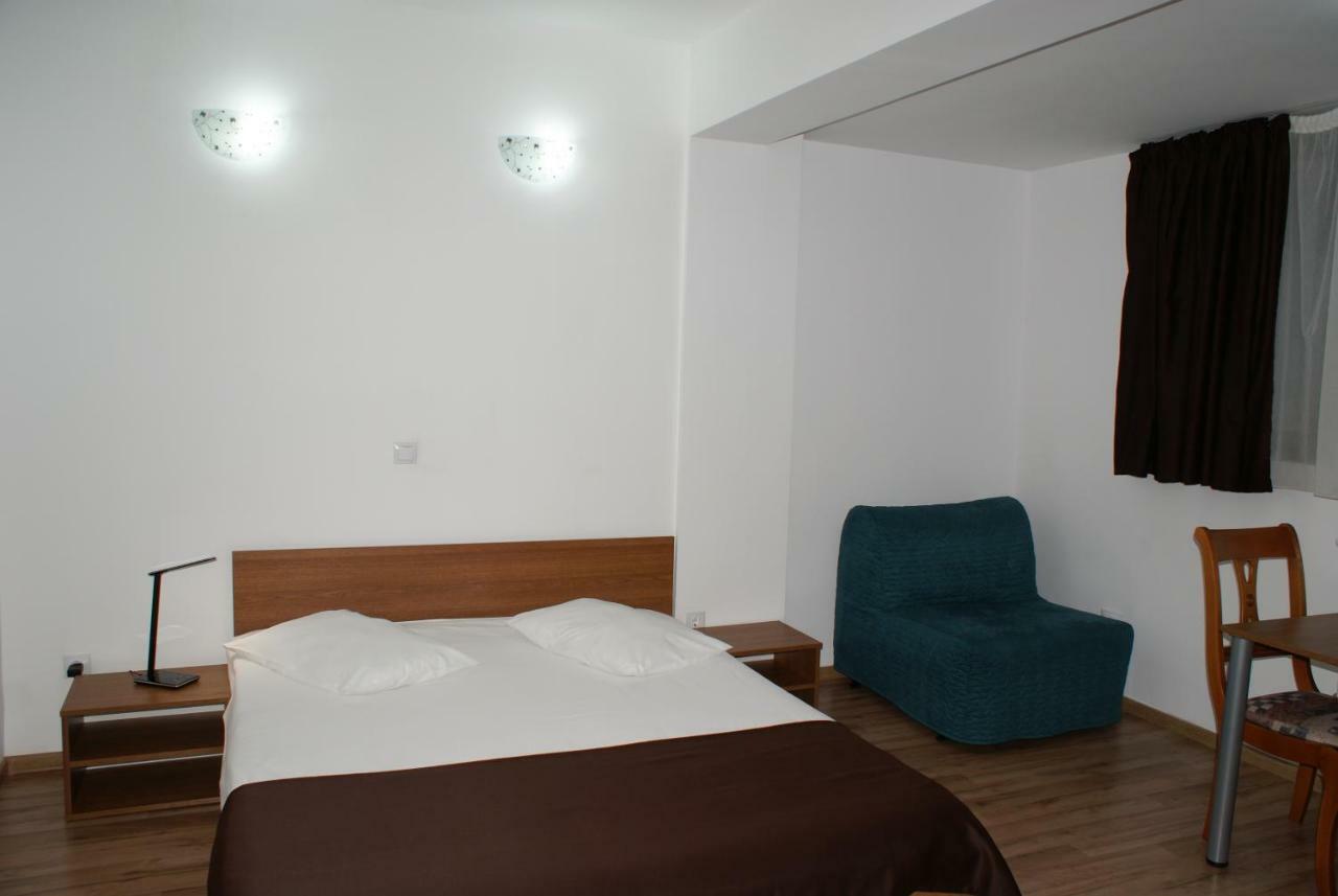 Vila Sorina Poiana Brasov Luaran gambar