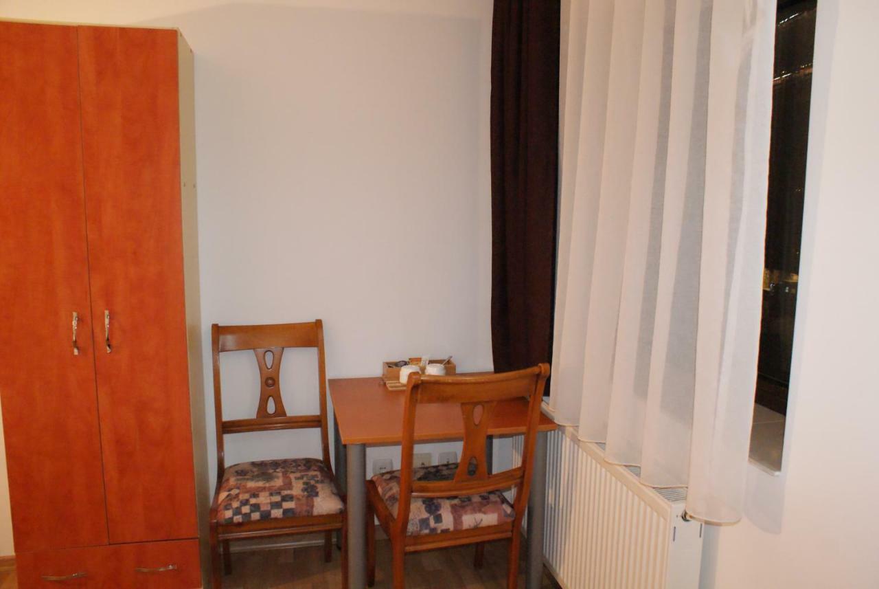 Vila Sorina Poiana Brasov Luaran gambar